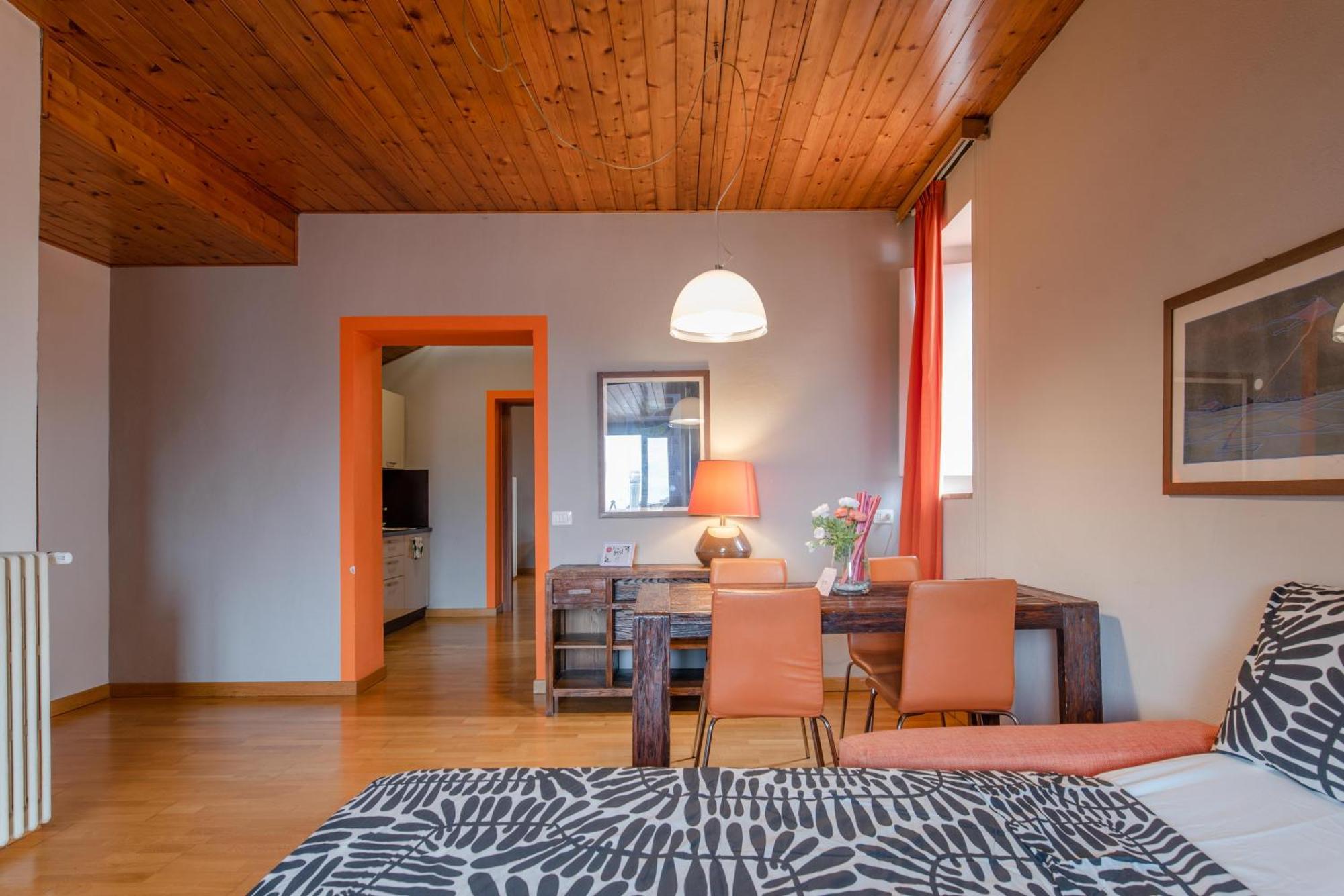 Familia Apartaments - 444 By Happyhostorino Exterior photo